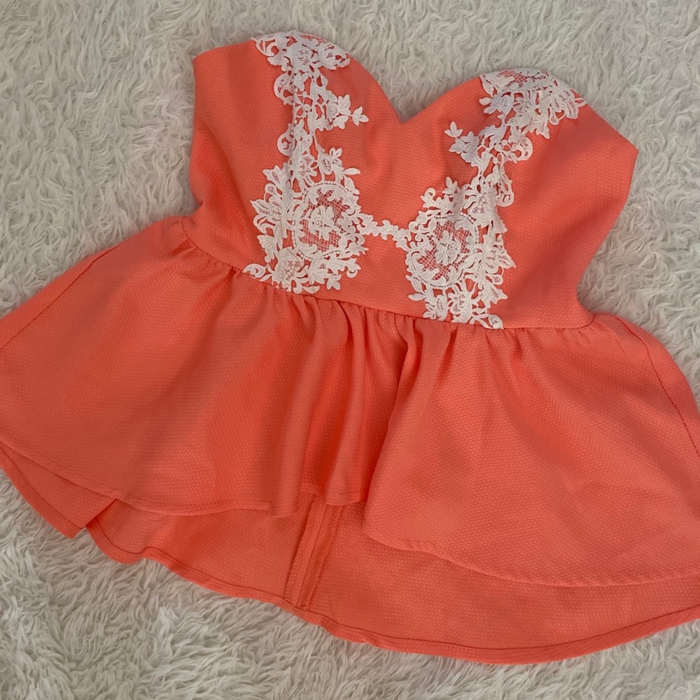 Peplum strapless lace top